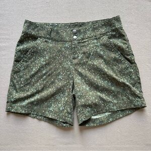 Columbia Green Patterned Outdoor Shorts